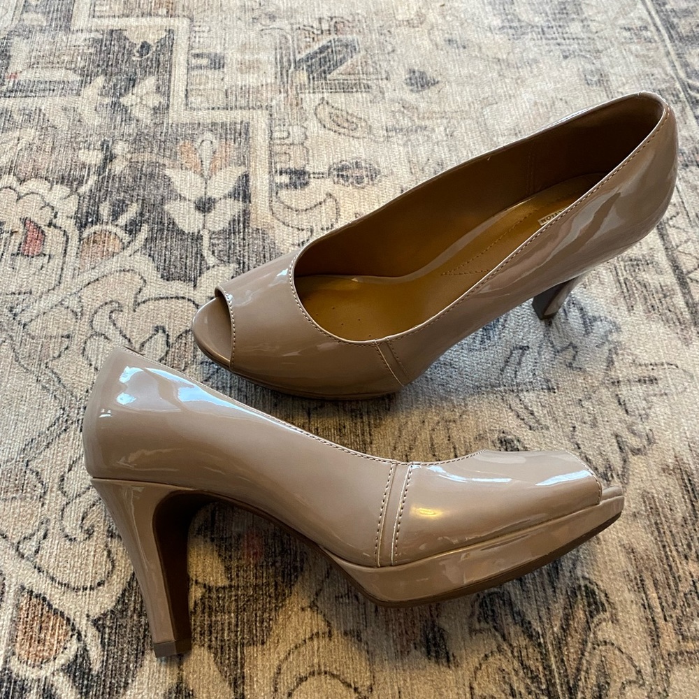 Women's Narine Rowe Platform Pump, Tan 10